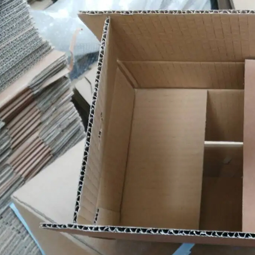 包裝(zhuang)紙箱供應(yīng)展示